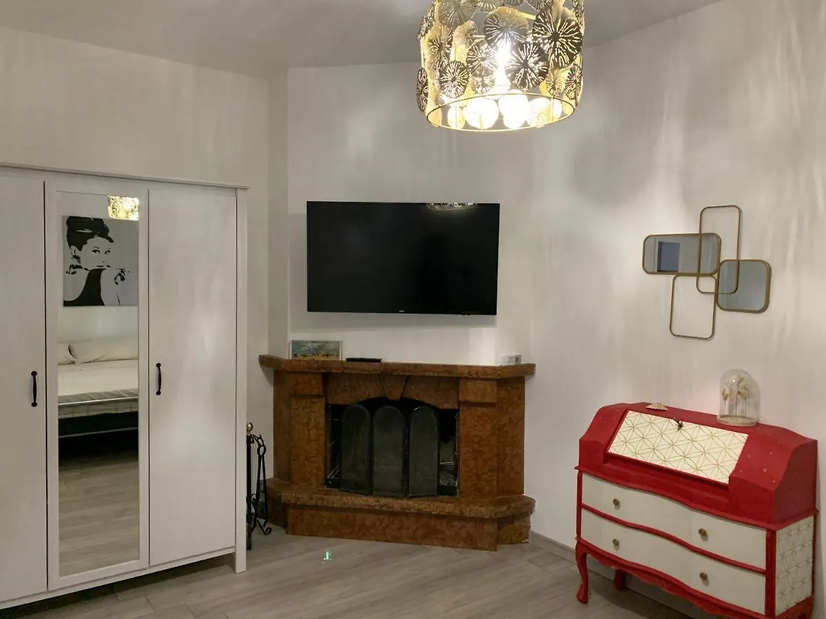 Intero Alloggio Con Giardino Apartment Fiumicino 0*,  Italy